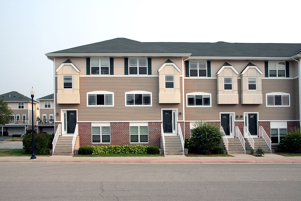 Library Square – Burke Properties | Milwaukee Apartments & Condos